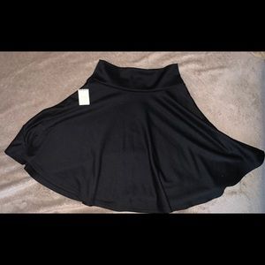 Black skater skirt SMALL